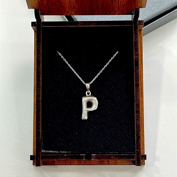 Brand New Sterling Silver 925 3D Bubble Letter Necklace Monogram Balloon "P" - Picture 15 of 15